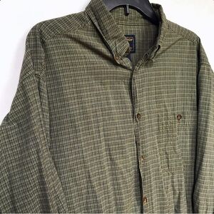 Vintage Woolrich Anything But Green Checker Striped Button Down Shirt
